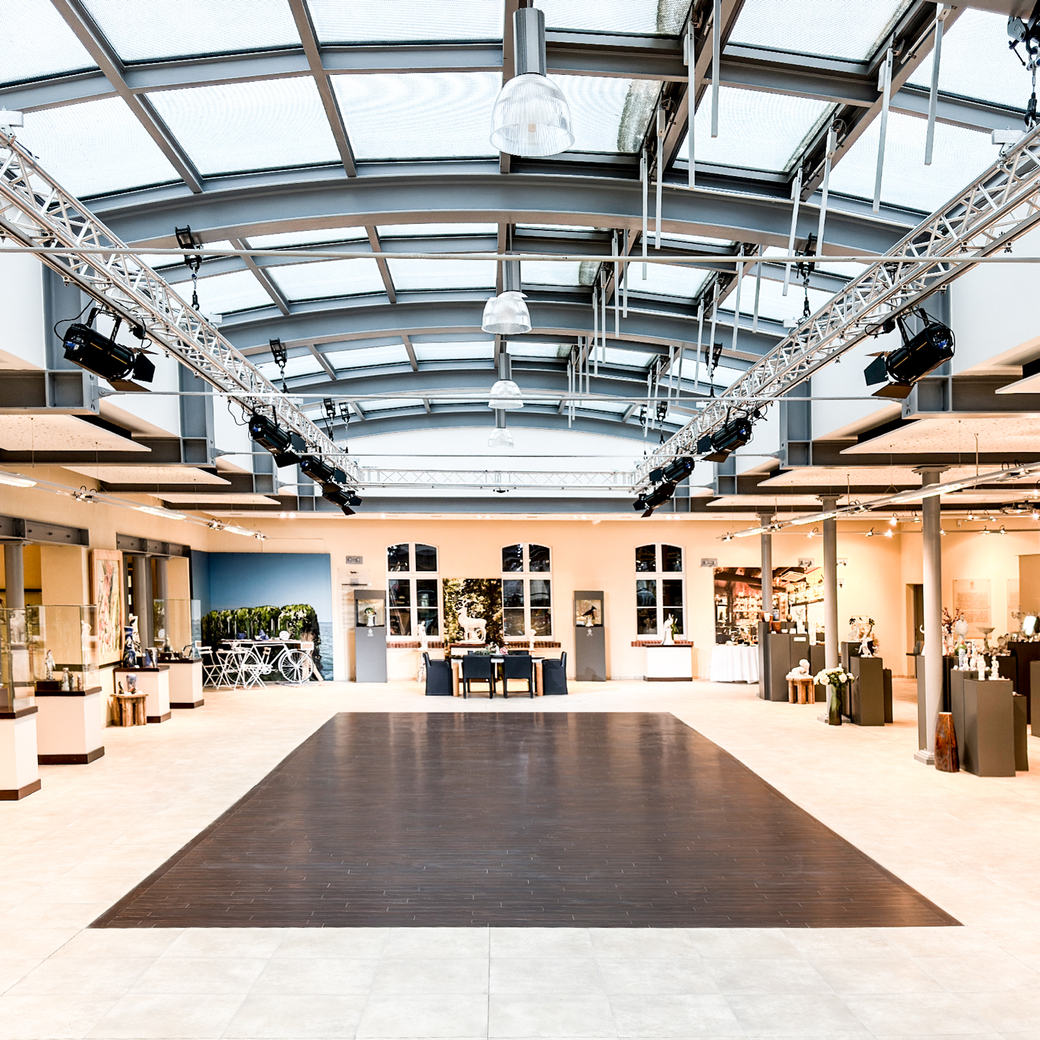 Halle 400m² Halle 400m²