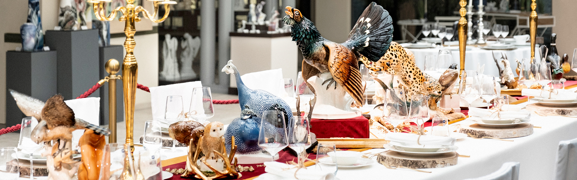 Edle Porzellanfiguren und Plastiken kaufen