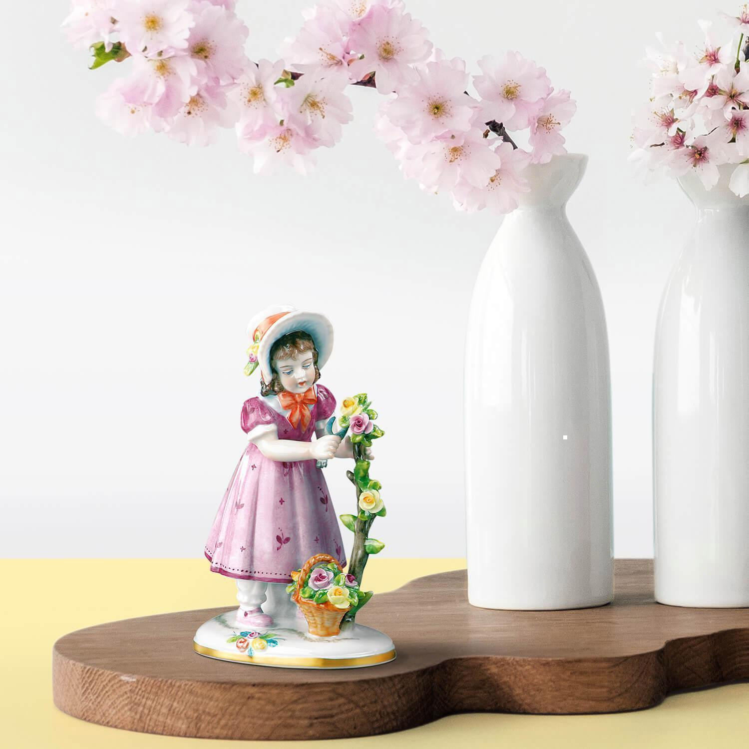 Porzellanfiguren mit Blume - die porzellanmanufakturen Figuren aus Porzellan mit Blumen - die porzellanmanufakturen