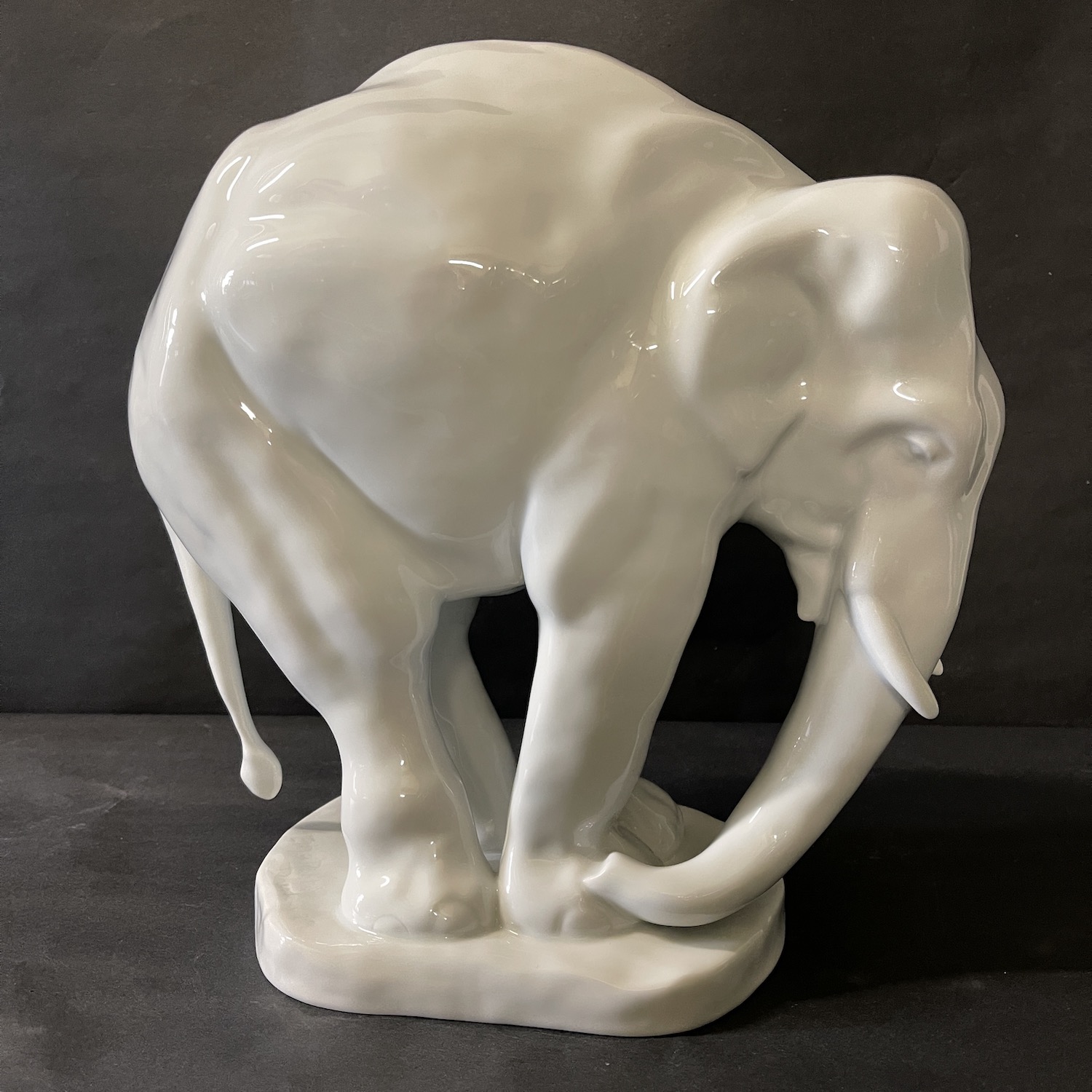 Porzellanfigur Elefant groß
